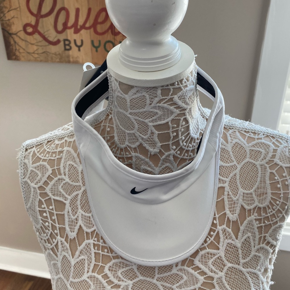 NWT Nike Hat